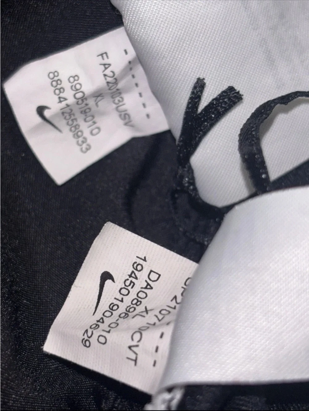 Nike Dri Fit 2Pc Set Center Swoosh Sports Bra Athletic Shorts Black Fits SZ.S - Picture 8 of 9